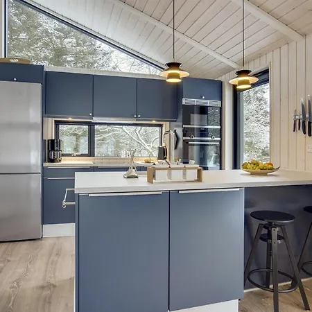 Hildegard - 1-5km From The Sea By Interhome